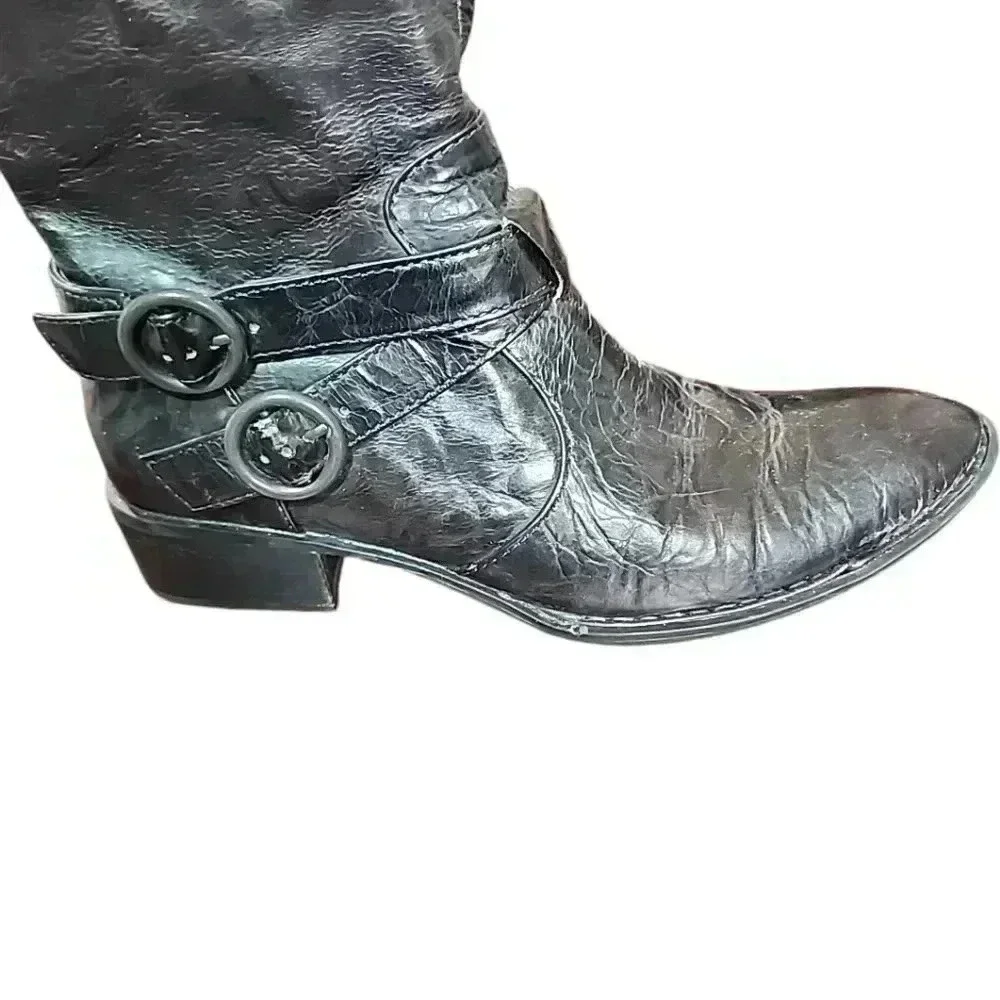 Born Crown Crackeled leather tall western boots. Size 6.5
